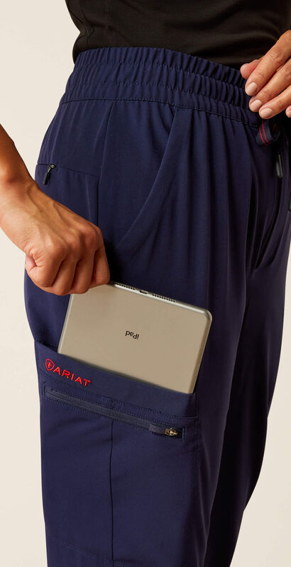 Blackwell Cargo Stretch Jogger Scrub Pant 02